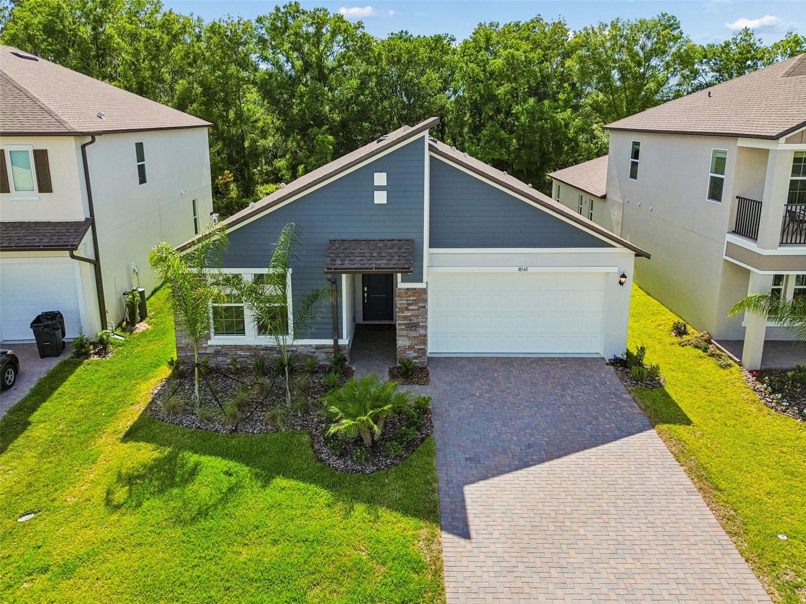 18542 SERENE LAKE LOOP, LUTZ, FL, 33548
