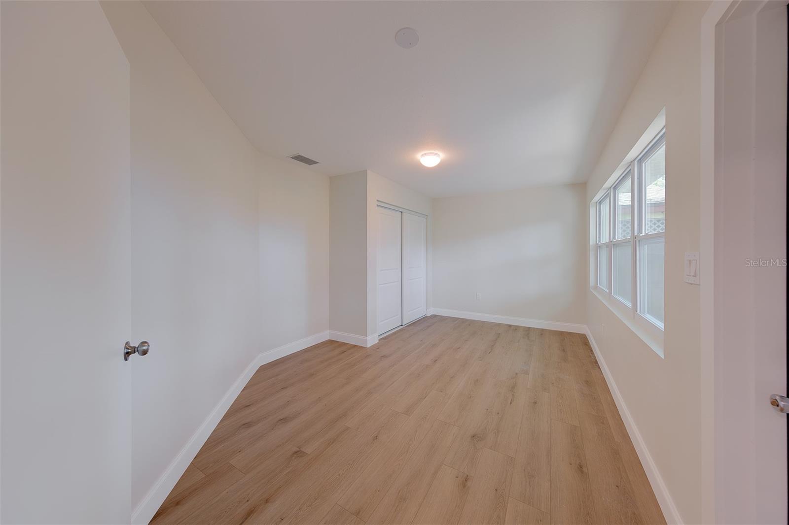 11818 69TH WAY, LARGO, FL, 33773