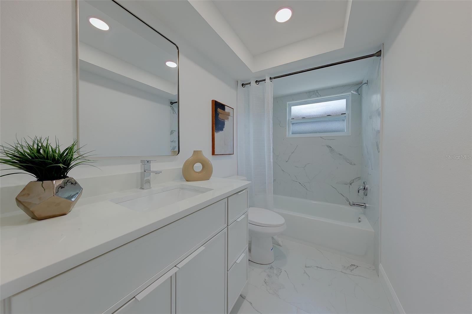 11818 69TH WAY, LARGO, FL, 33773