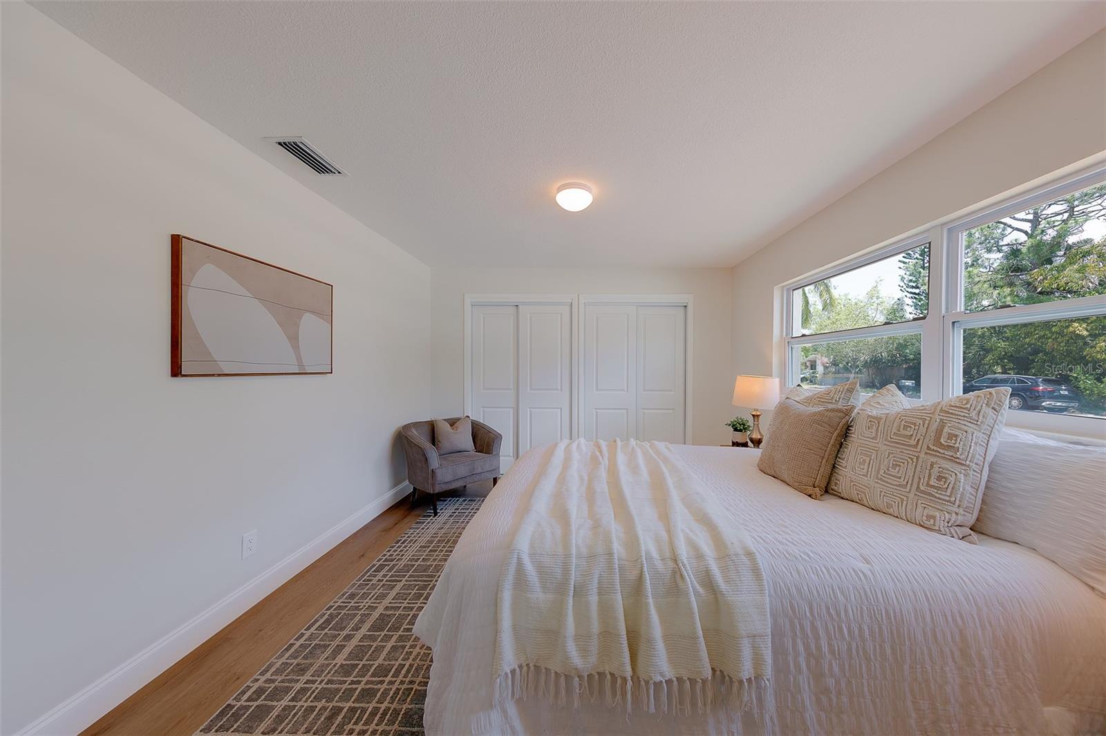 11818 69TH WAY, LARGO, FL, 33773