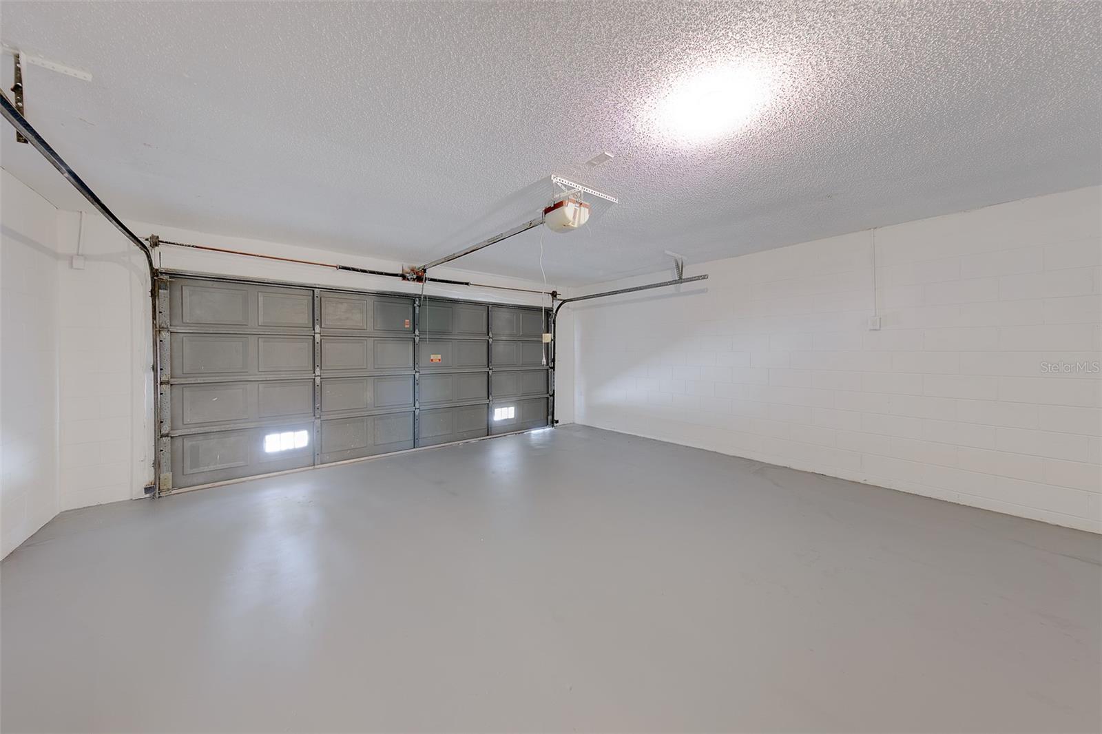 11818 69TH WAY, LARGO, FL, 33773