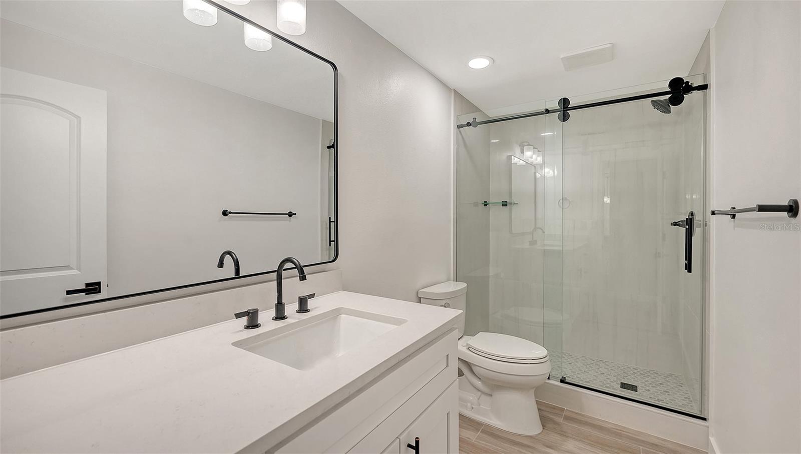 909 SPANISH DR N, LONGBOAT KEY, FL, 34228