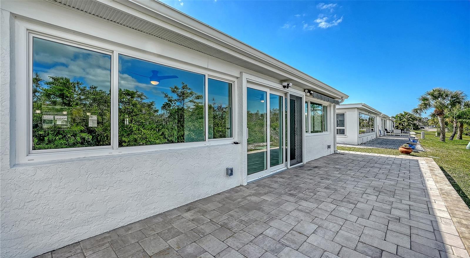 909 SPANISH DR N, LONGBOAT KEY, FL, 34228