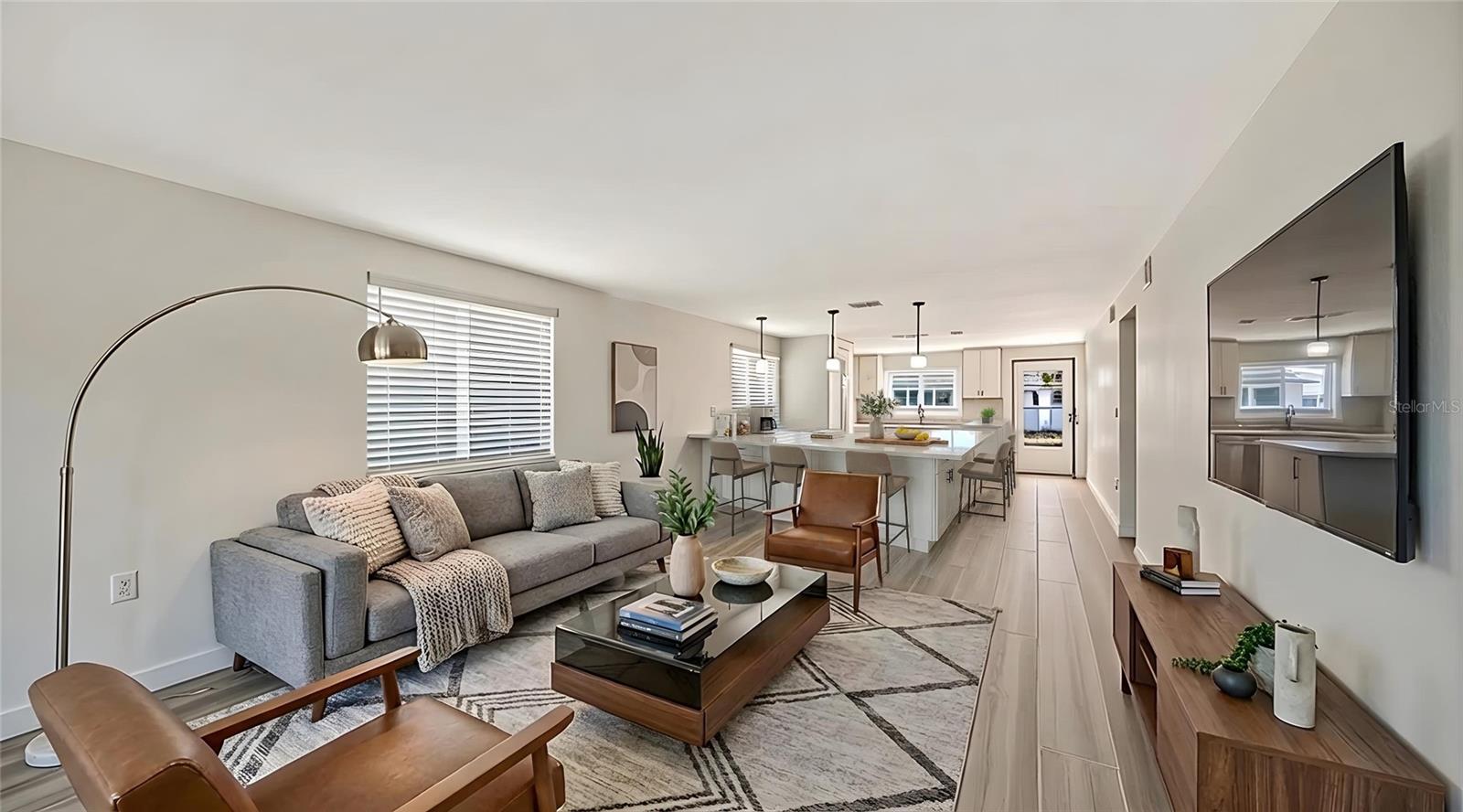 909 SPANISH DR N, LONGBOAT KEY, FL, 34228