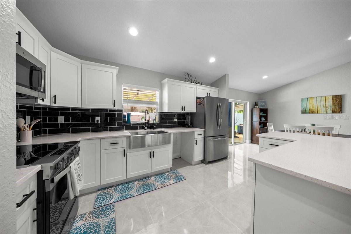 17 HOLLY RD, OCALA, FL, 34472
