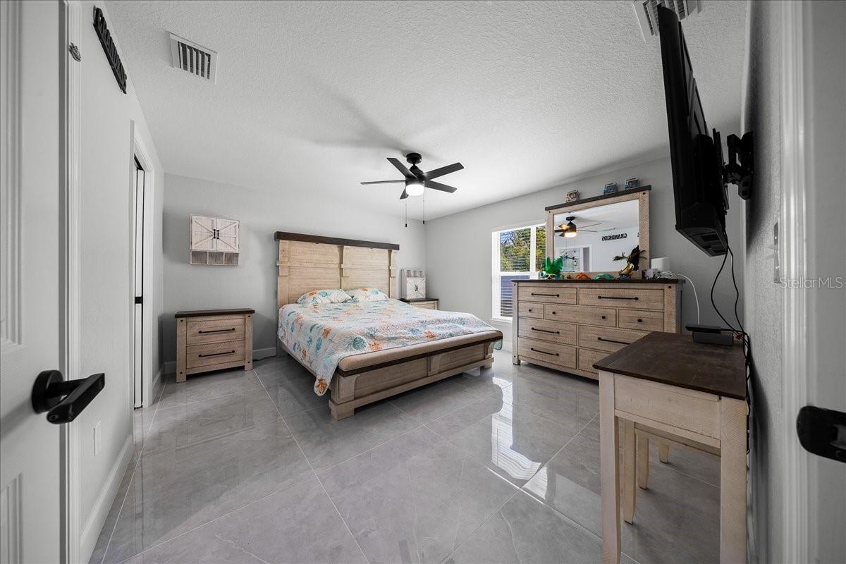 17 HOLLY RD, OCALA, FL, 34472
