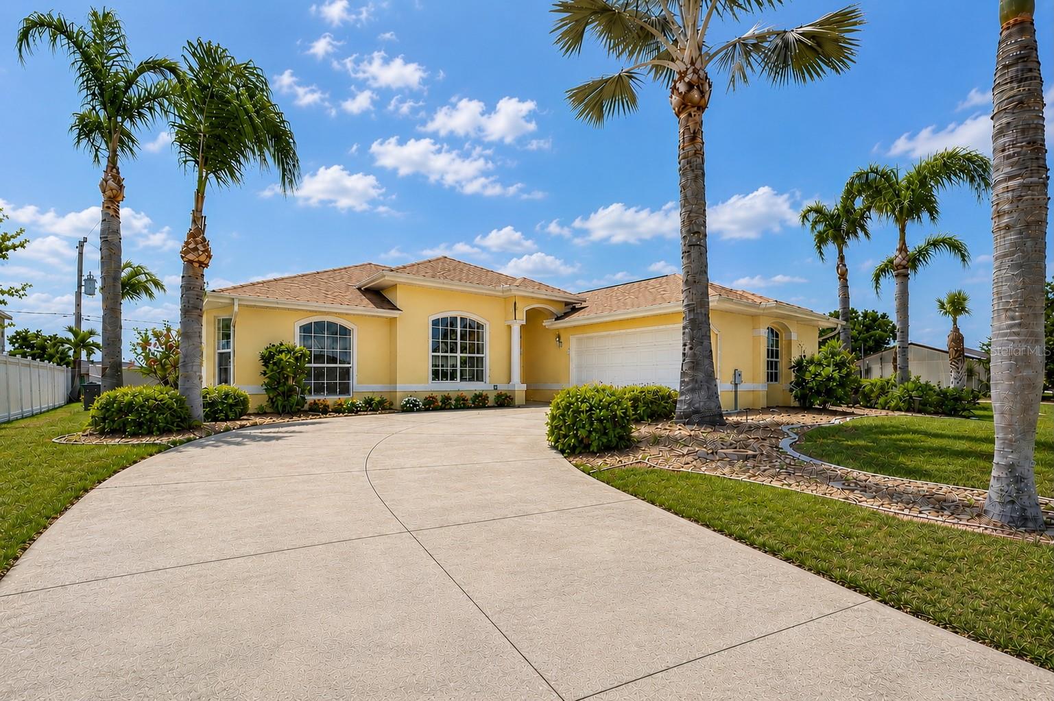 18075 PETOSKEY CIR, PORT CHARLOTTE, FL, 33948
