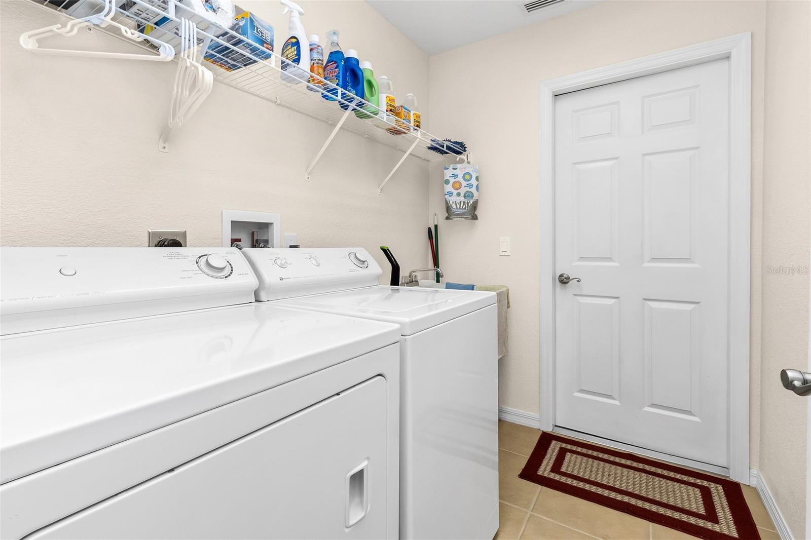 18075 PETOSKEY CIR, PORT CHARLOTTE, FL, 33948