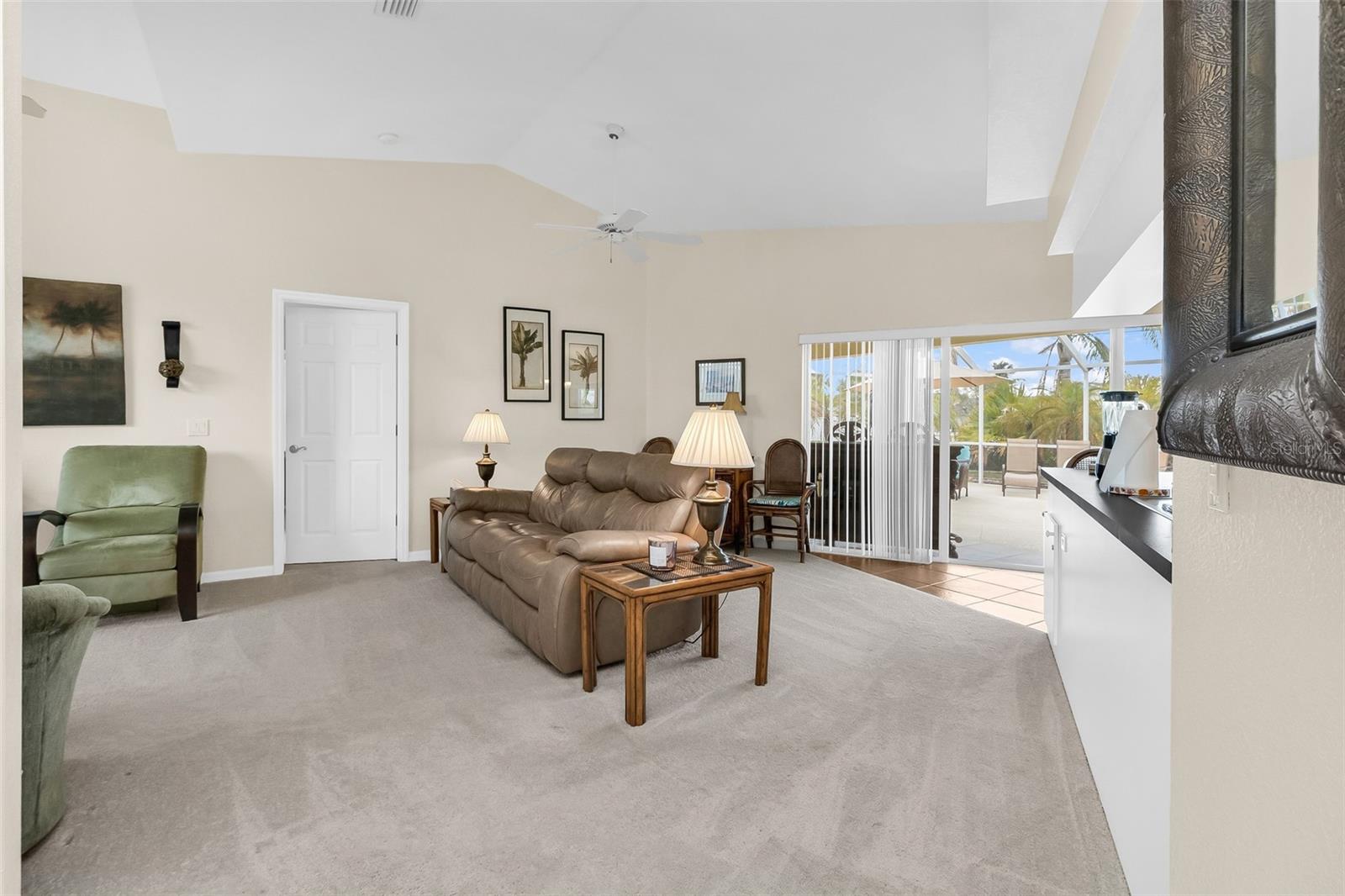 18075 PETOSKEY CIR, PORT CHARLOTTE, FL, 33948