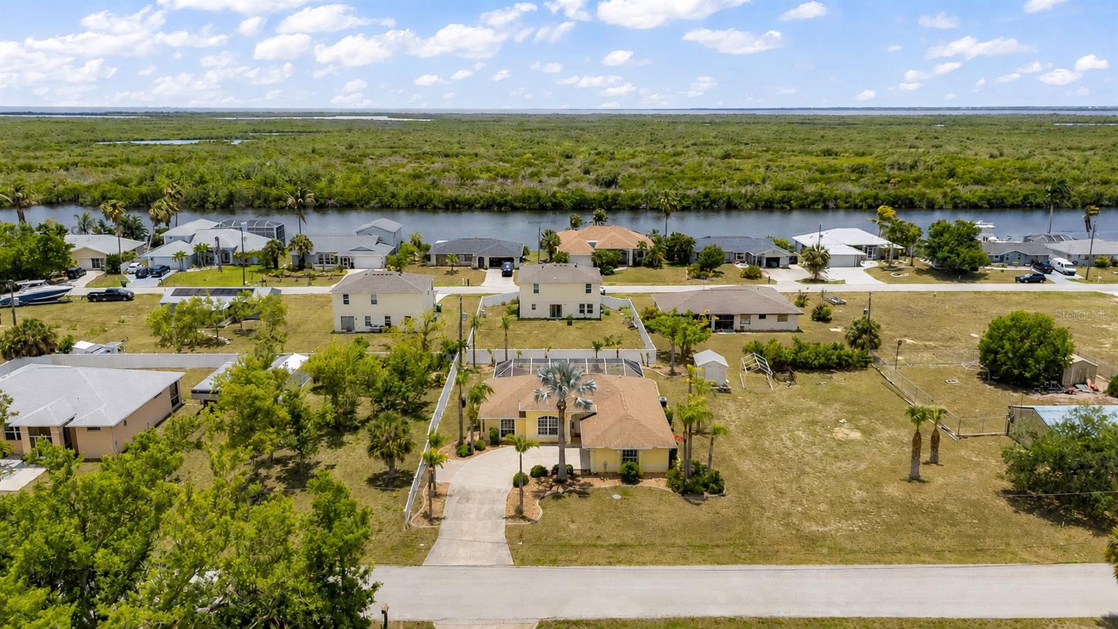 18075 PETOSKEY CIR, PORT CHARLOTTE, FL, 33948