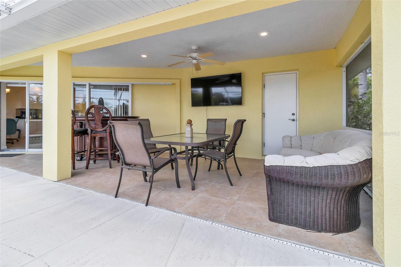 18075 PETOSKEY CIR, PORT CHARLOTTE, FL, 33948
