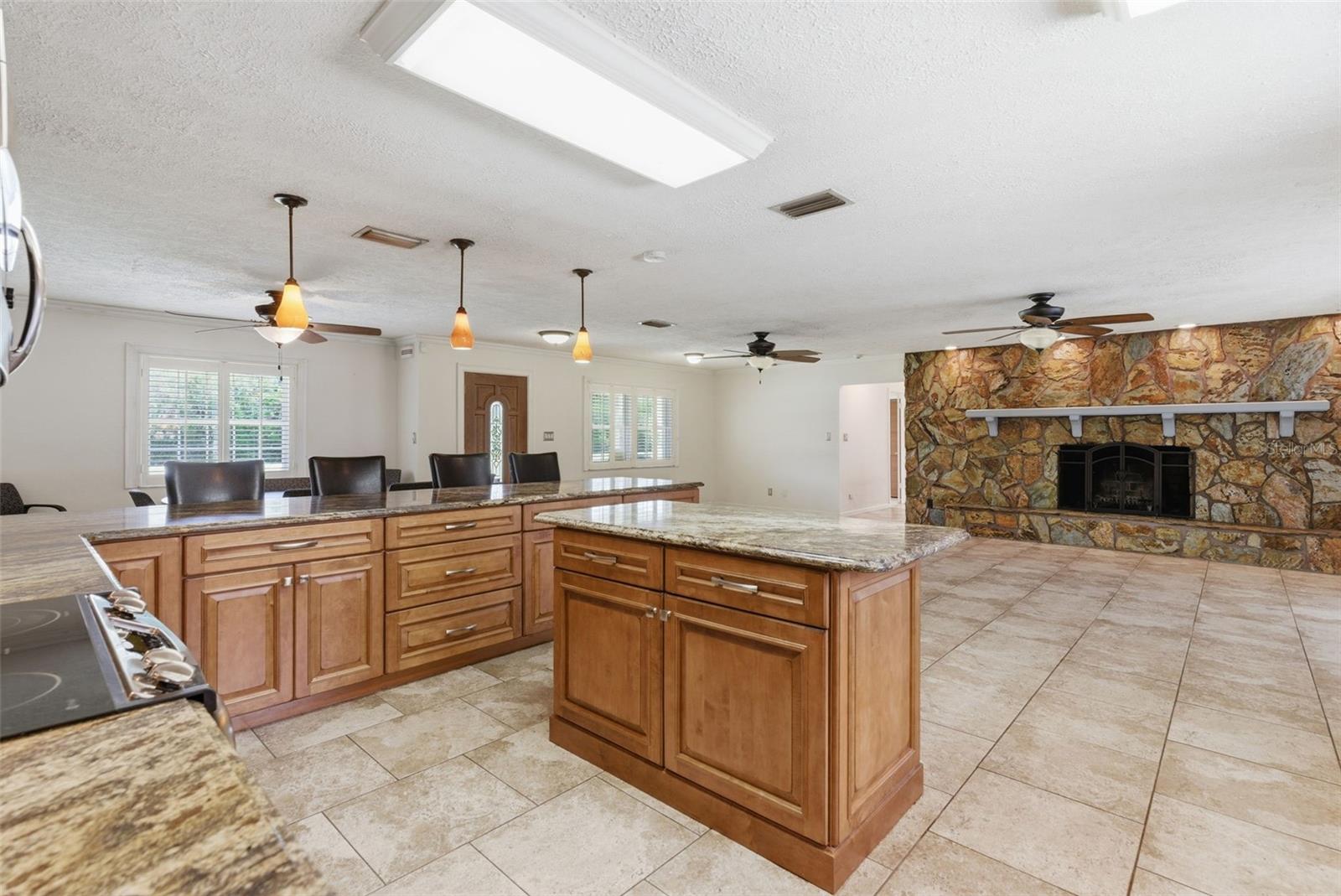 13525 301 HWY N, THONOTOSASSA, FL, 33592