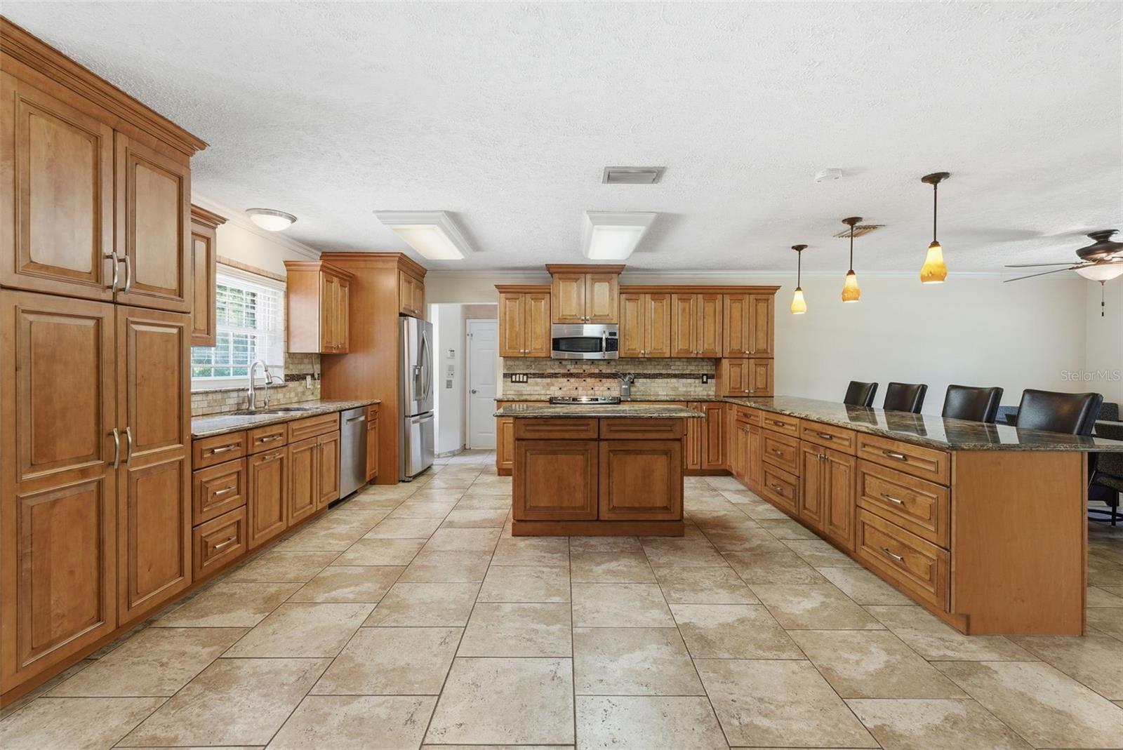 13525 301 HWY N, THONOTOSASSA, FL, 33592