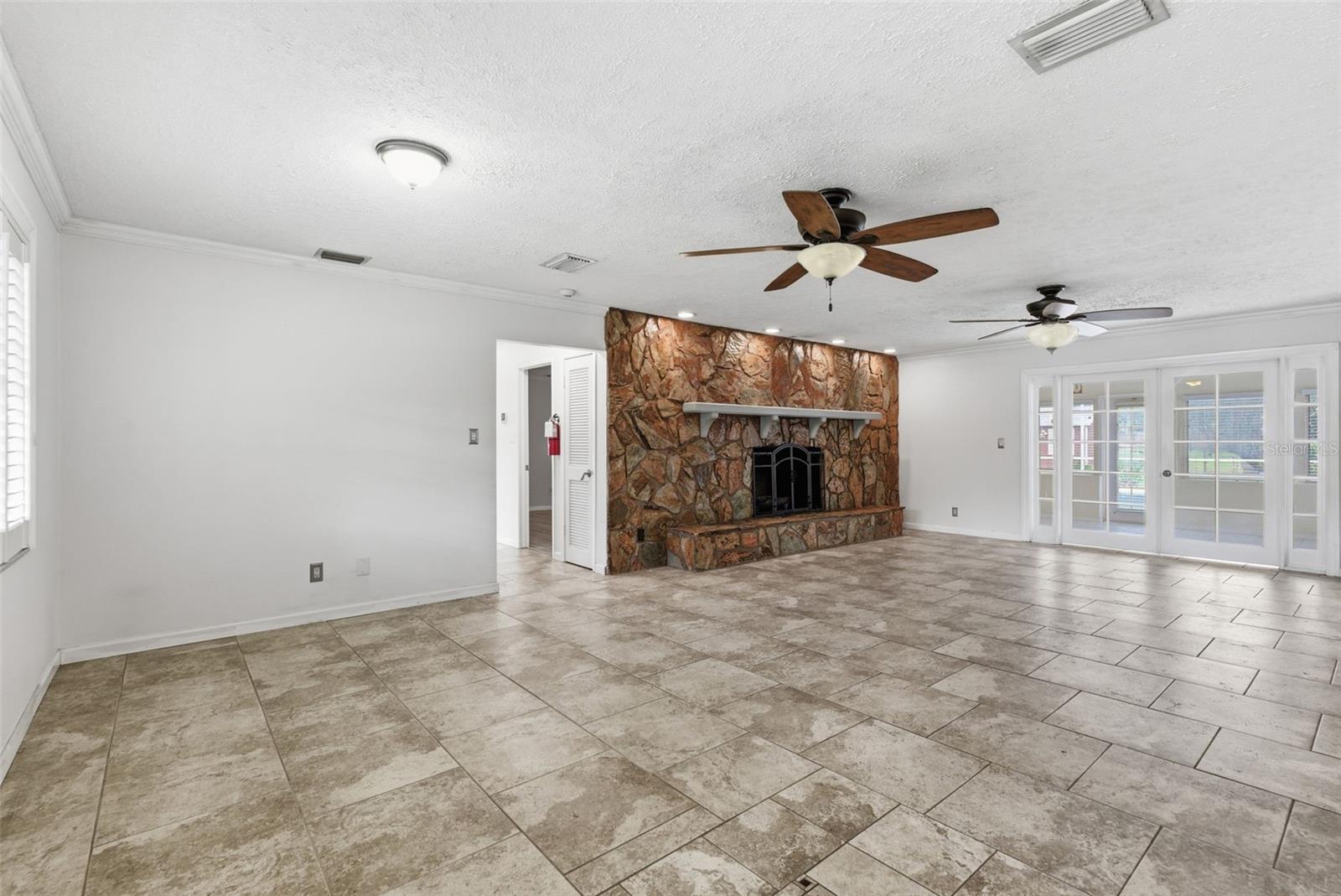 13525 301 HWY N, THONOTOSASSA, FL, 33592