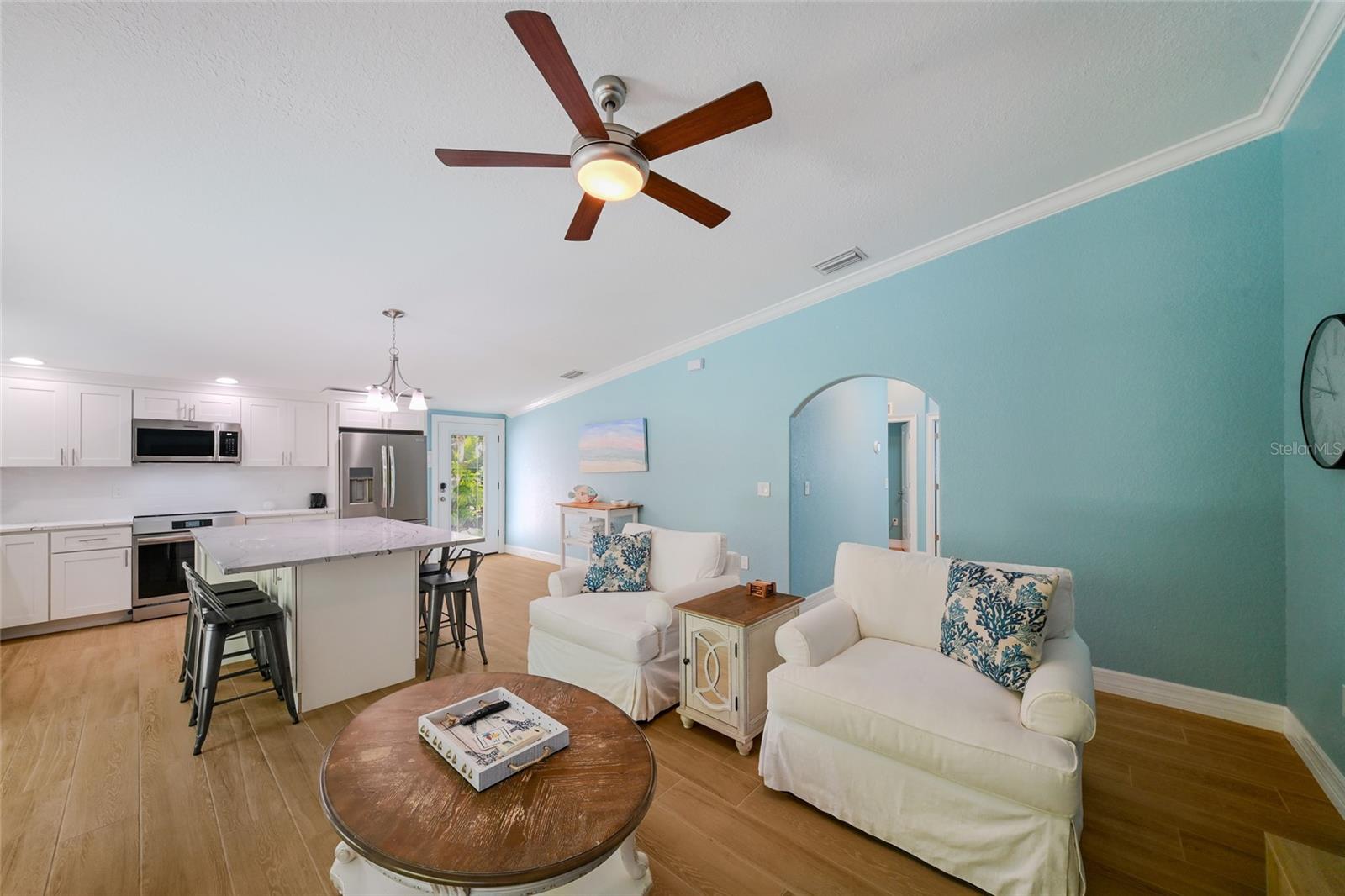 324 64TH ST, HOLMES BEACH, FL, 34217