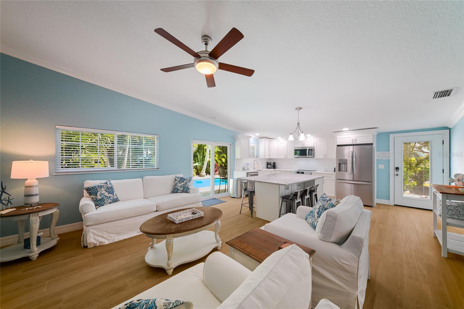 324 64TH ST, HOLMES BEACH, FL, 34217