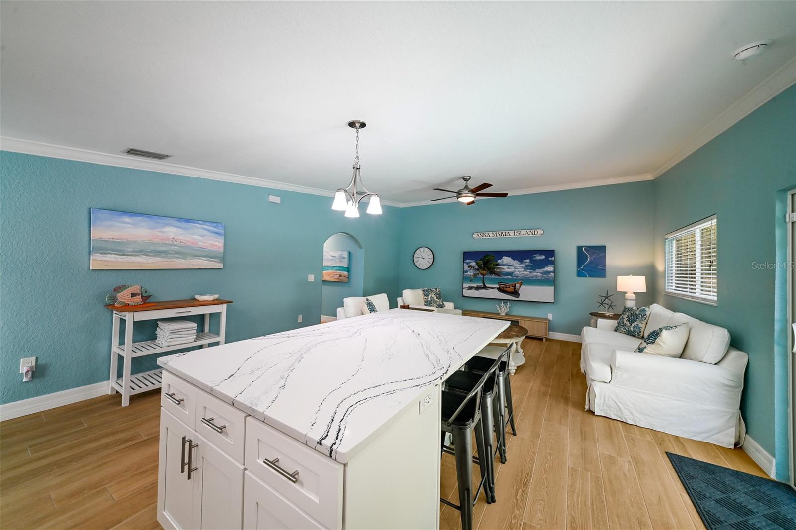 324 64TH ST, HOLMES BEACH, FL, 34217