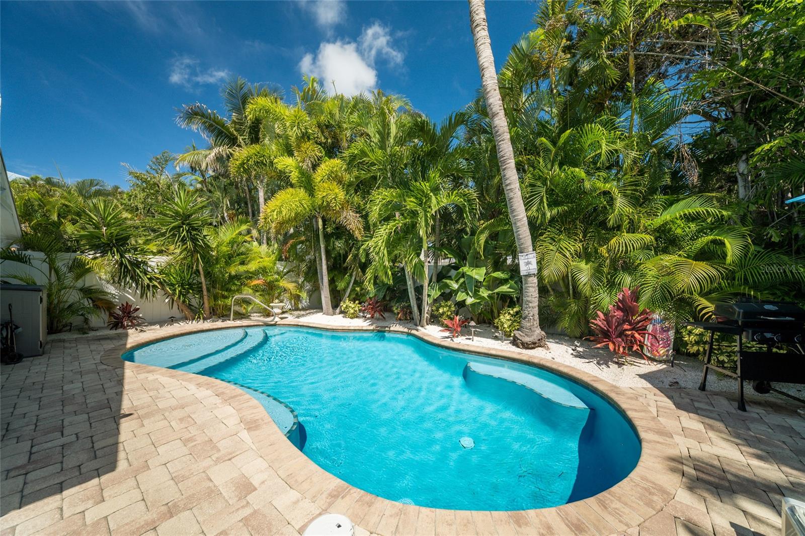 324 64TH ST, HOLMES BEACH, FL, 34217