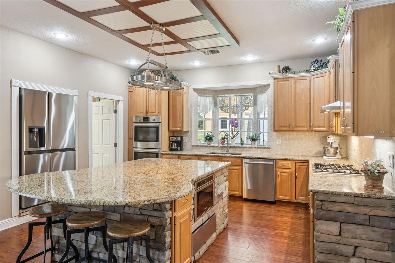 16526 HIGHLAND AVE, MONTVERDE, FL, 34756