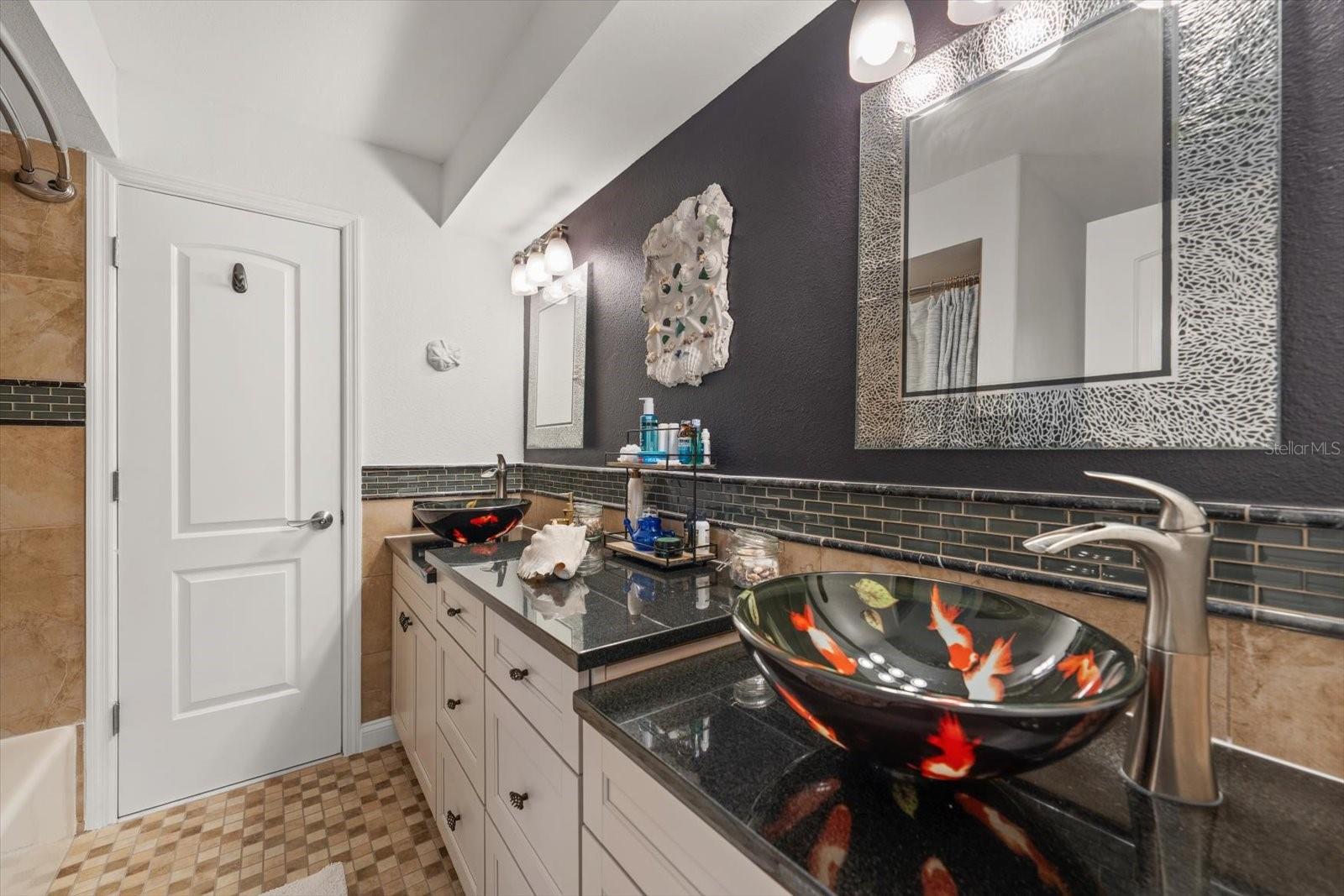2400 SHERWOOD LN, CLEARWATER, FL, 33764