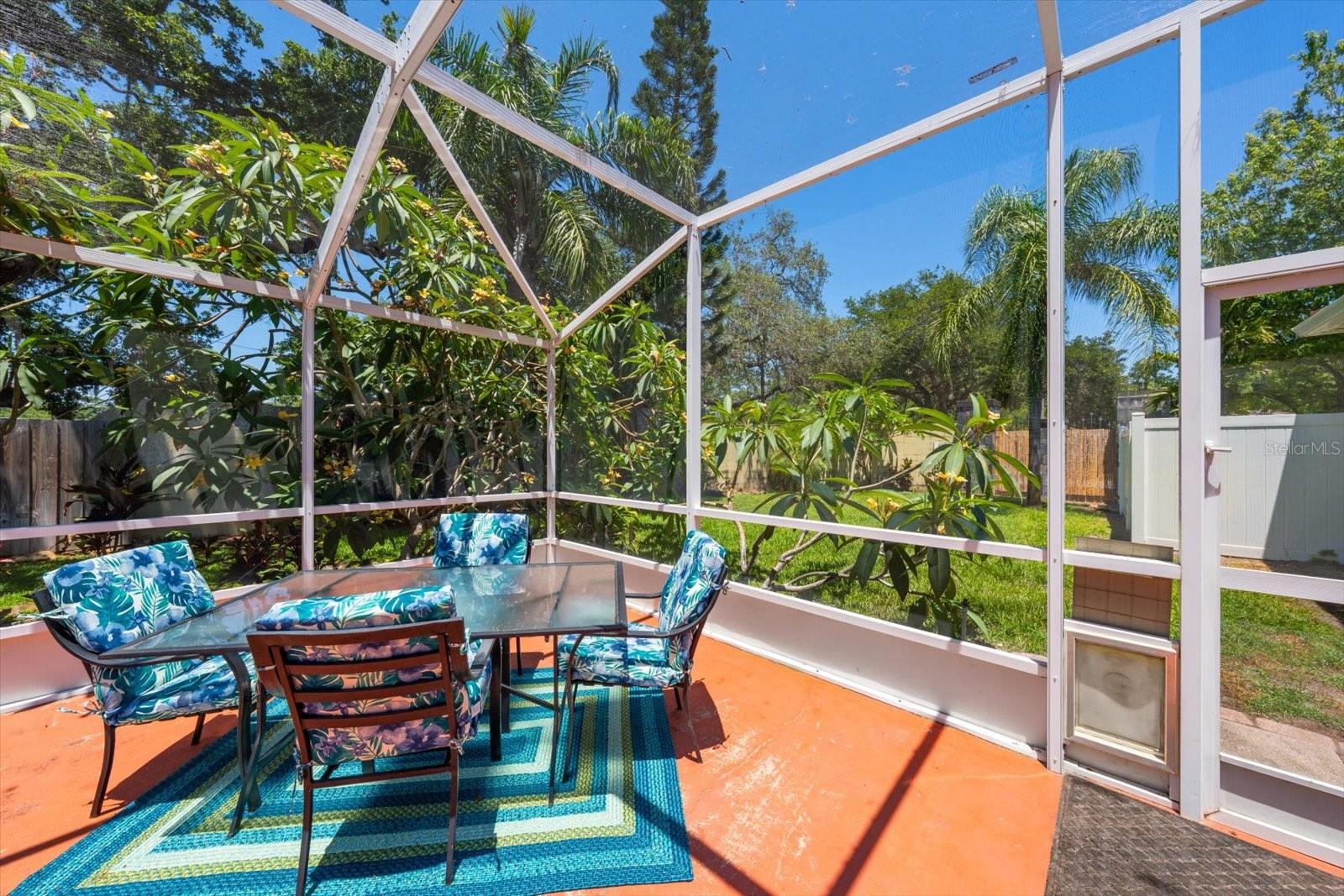2400 SHERWOOD LN, CLEARWATER, FL, 33764