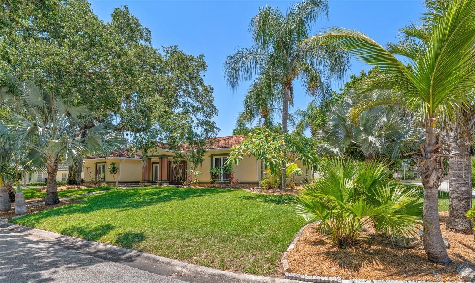 2400 SHERWOOD LN, CLEARWATER, FL, 33764