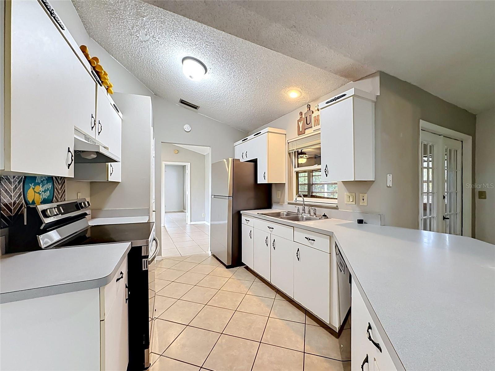 1570 S BISCAYNE DR, NORTH PORT, FL, 34287