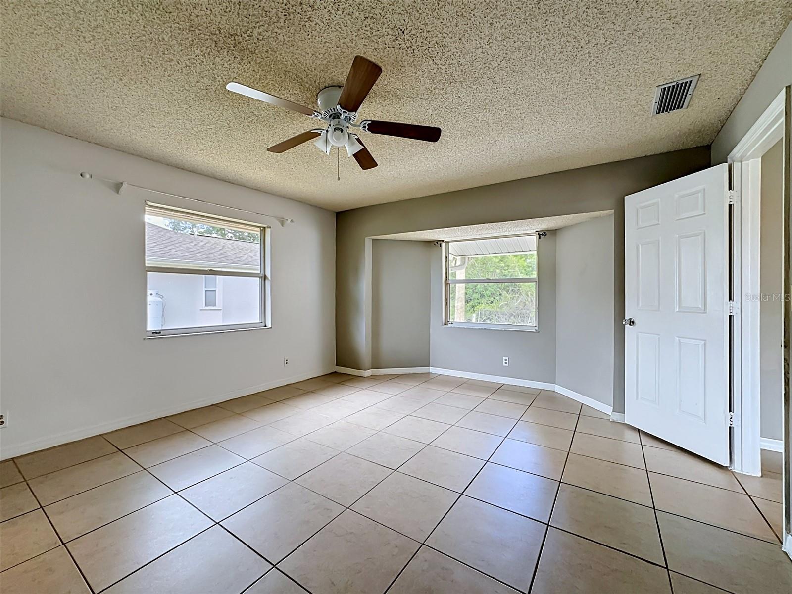 1570 S BISCAYNE DR, NORTH PORT, FL, 34287