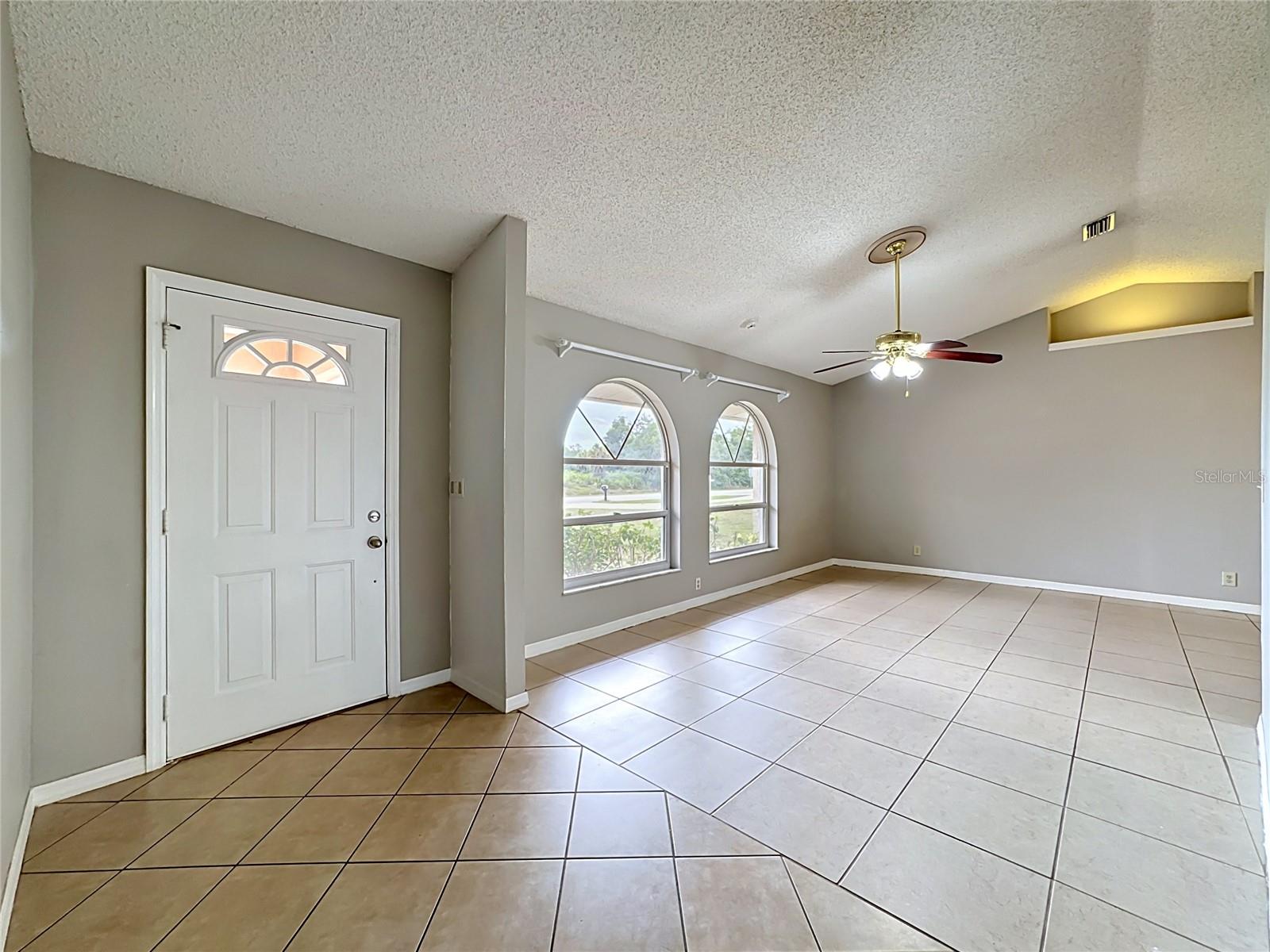 1570 S BISCAYNE DR, NORTH PORT, FL, 34287