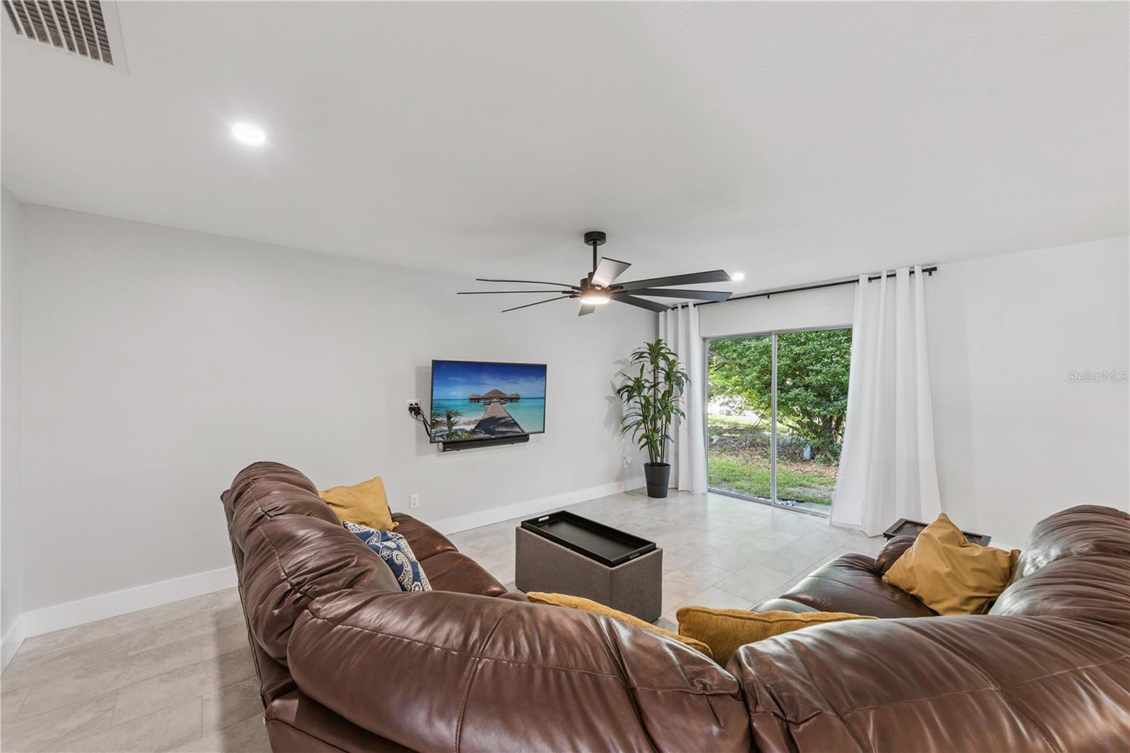 10792 LAZY LAKE DR, ORLANDO, FL, 32821