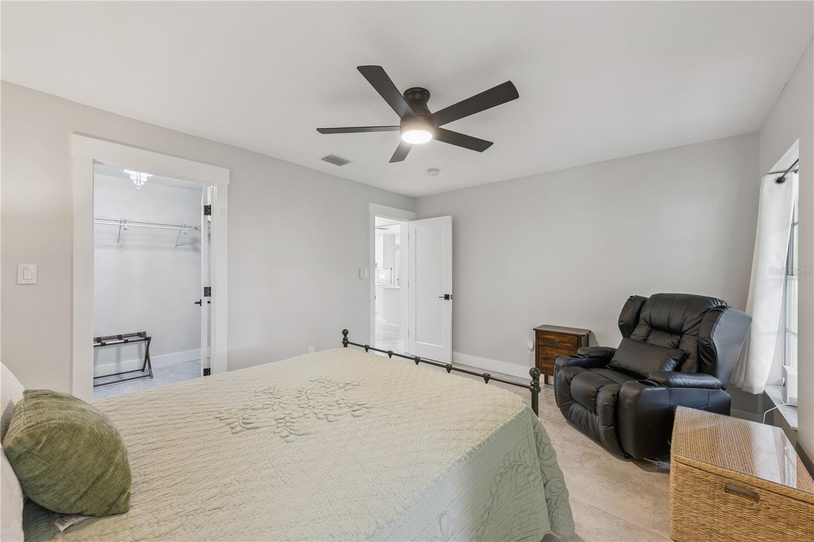 10792 LAZY LAKE DR, ORLANDO, FL, 32821