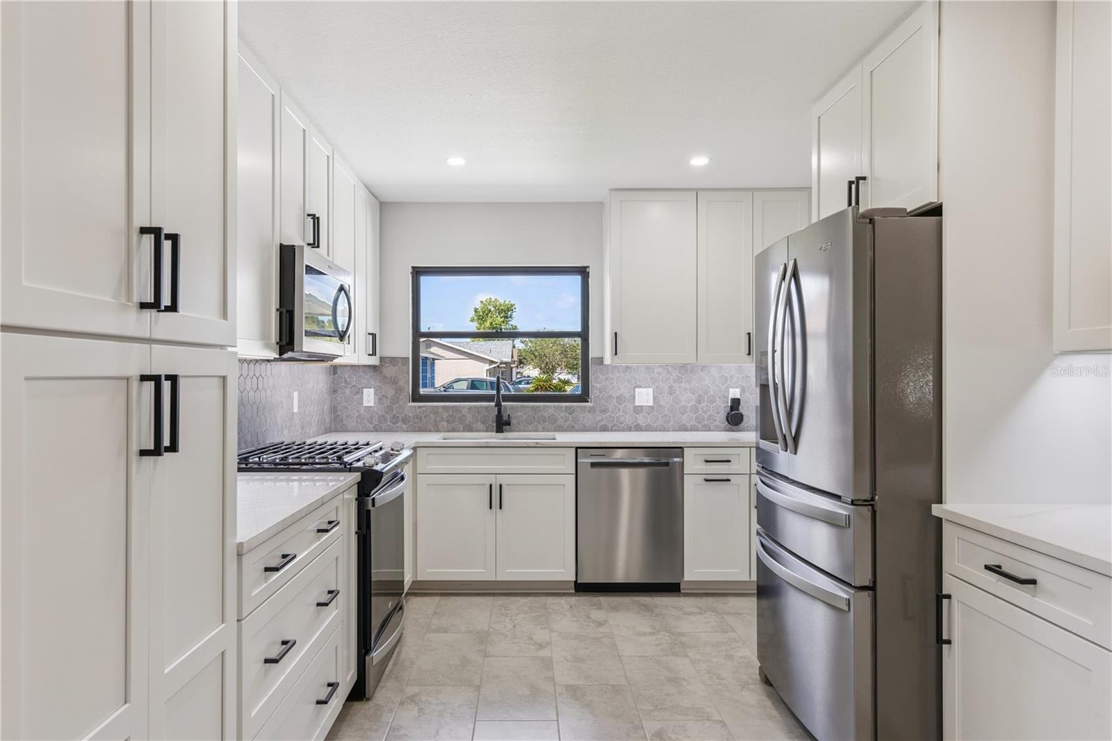 10792 LAZY LAKE DR, ORLANDO, FL, 32821