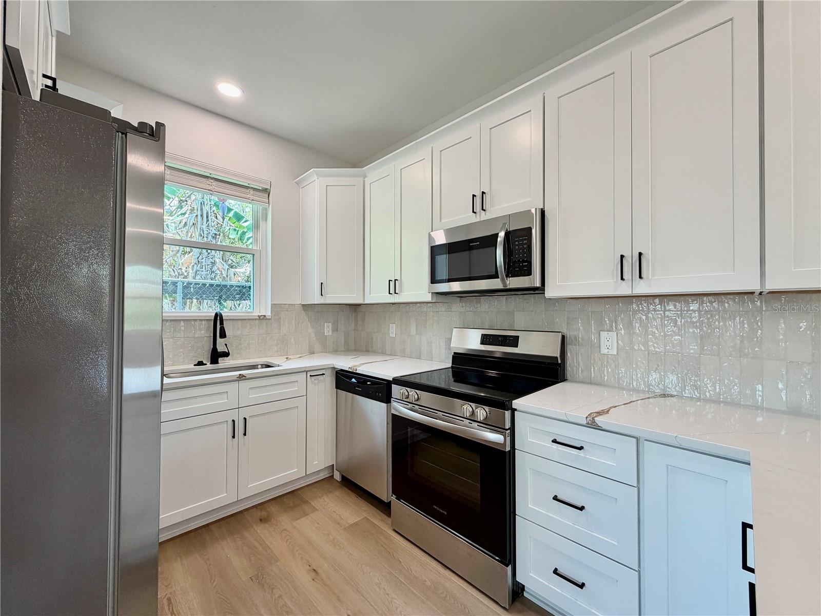 2846 30TH AVE N, ST PETERSBURG, FL, 33713