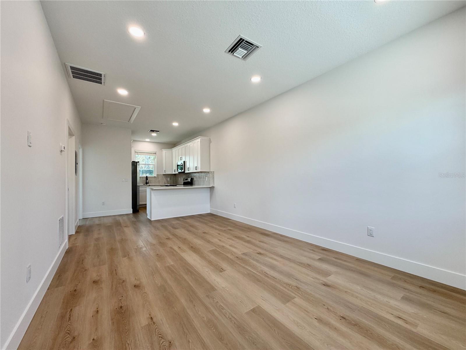2846 30TH AVE N, ST PETERSBURG, FL, 33713