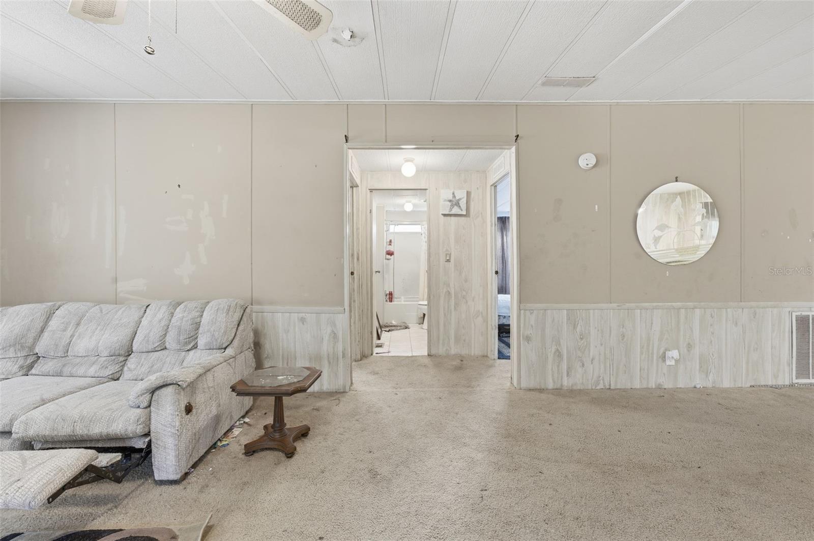 8045 INDIAN TRAIL RD, WEEKI WACHEE, FL, 34613