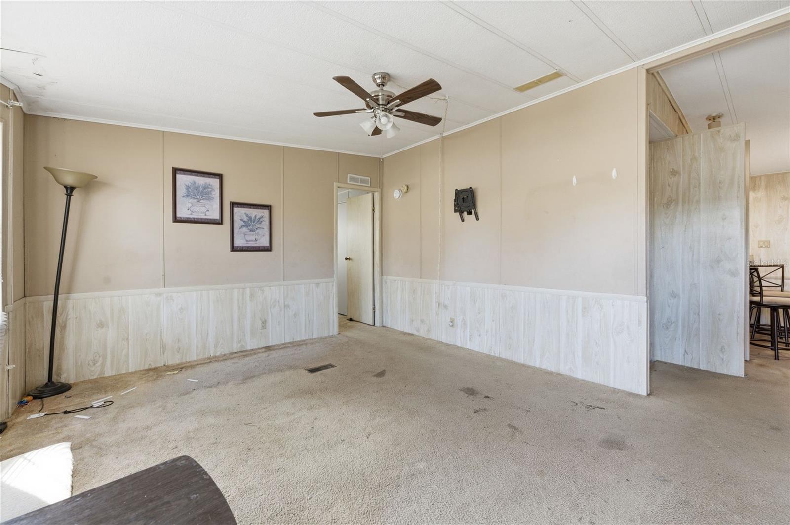 8045 INDIAN TRAIL RD, WEEKI WACHEE, FL, 34613