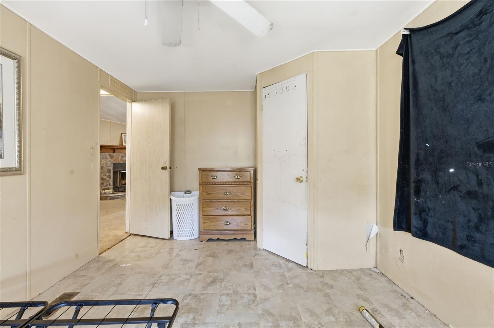 8045 INDIAN TRAIL RD, WEEKI WACHEE, FL, 34613