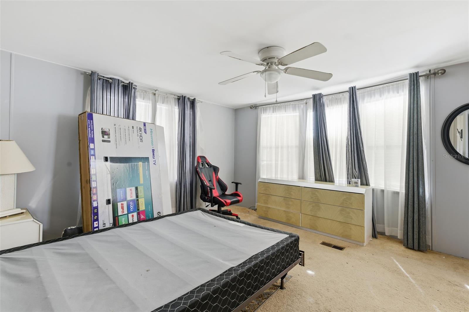 8045 INDIAN TRAIL RD, WEEKI WACHEE, FL, 34613