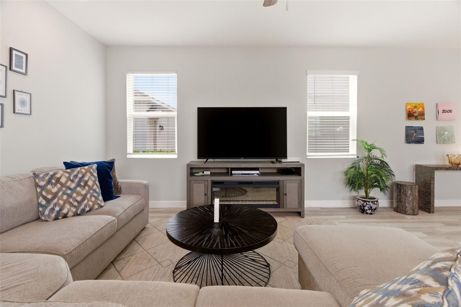 11932 HOMETOWN PL, ORLANDO, FL, 32832