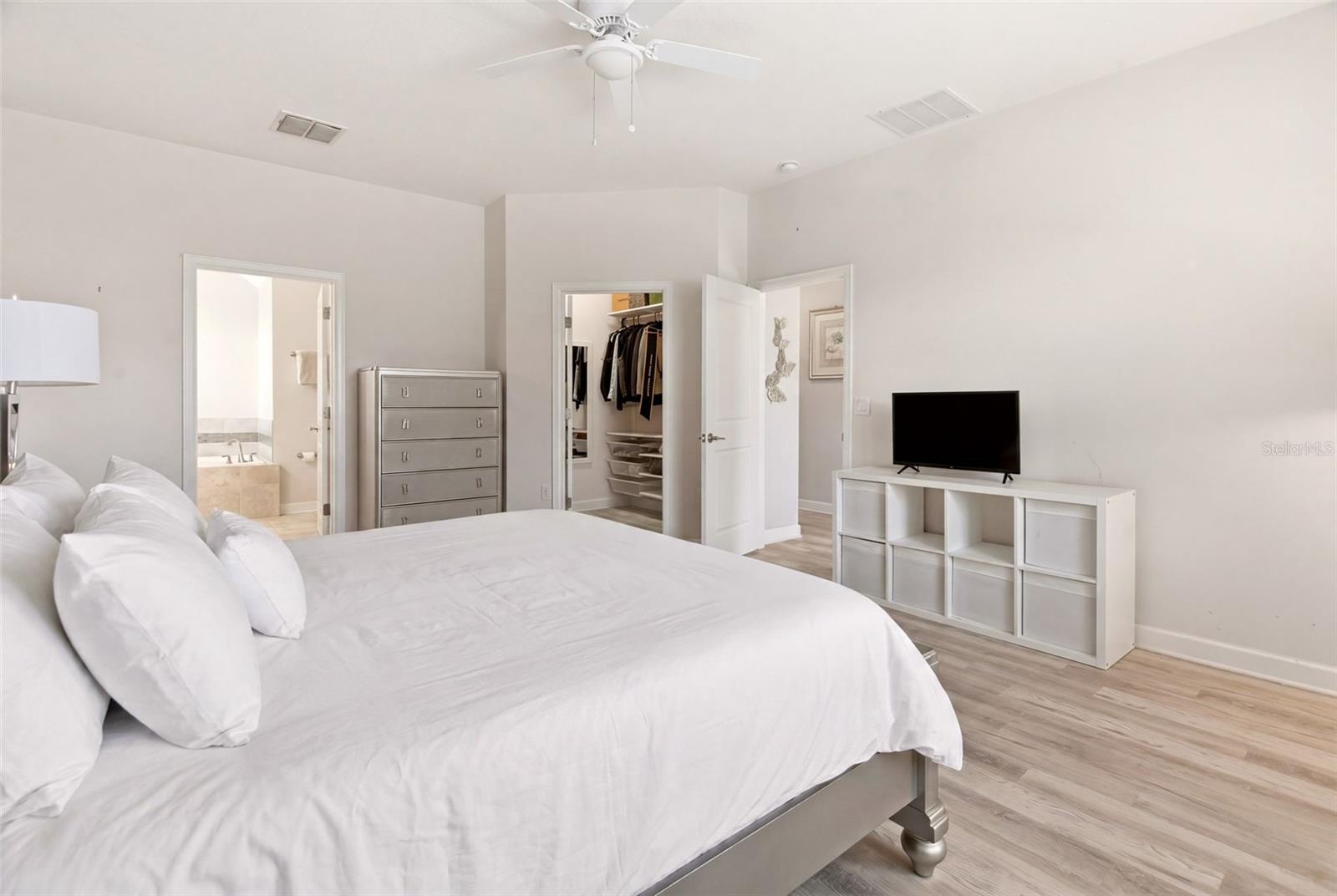 11932 HOMETOWN PL, ORLANDO, FL, 32832