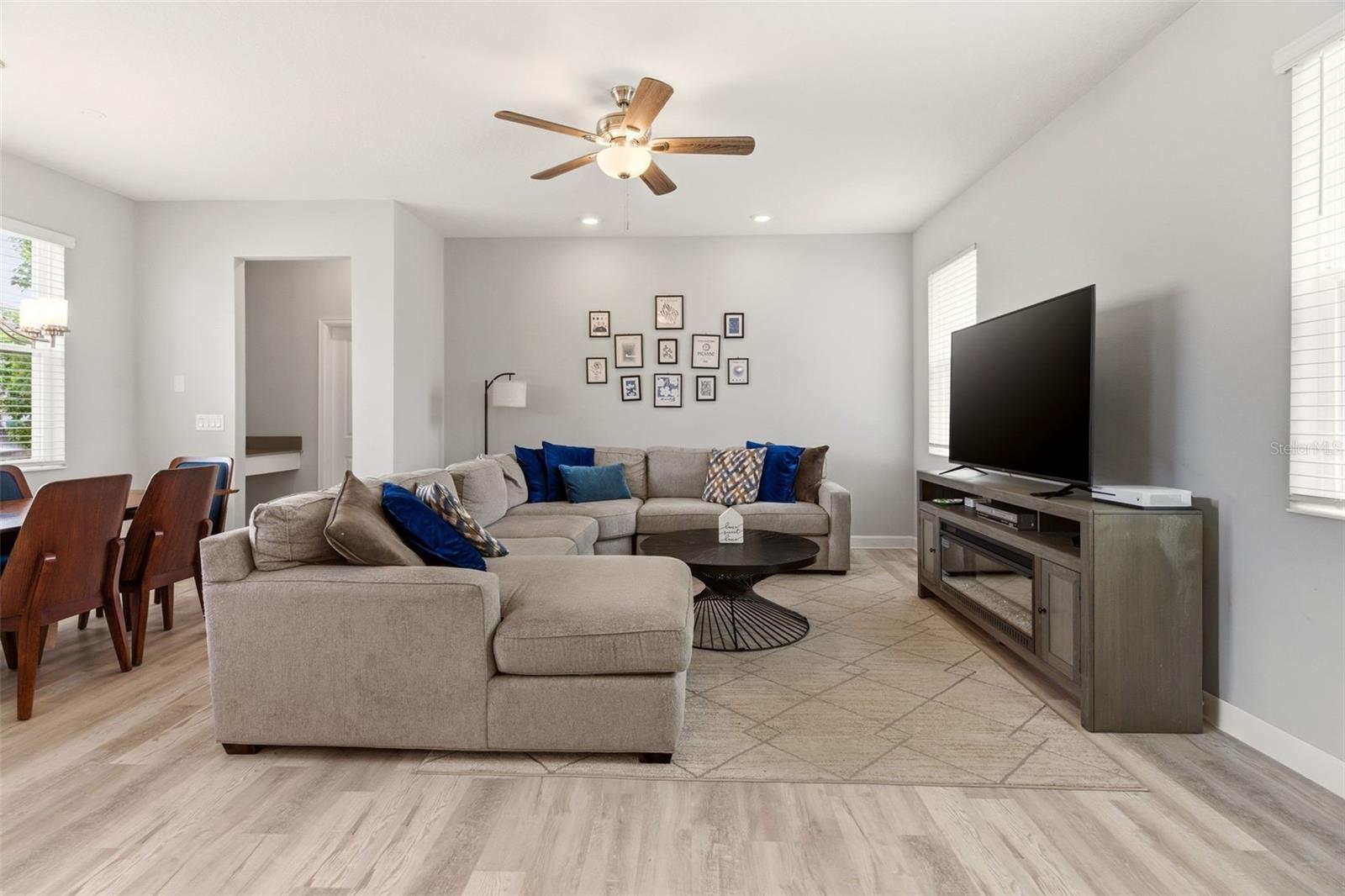 11932 HOMETOWN PL, ORLANDO, FL, 32832