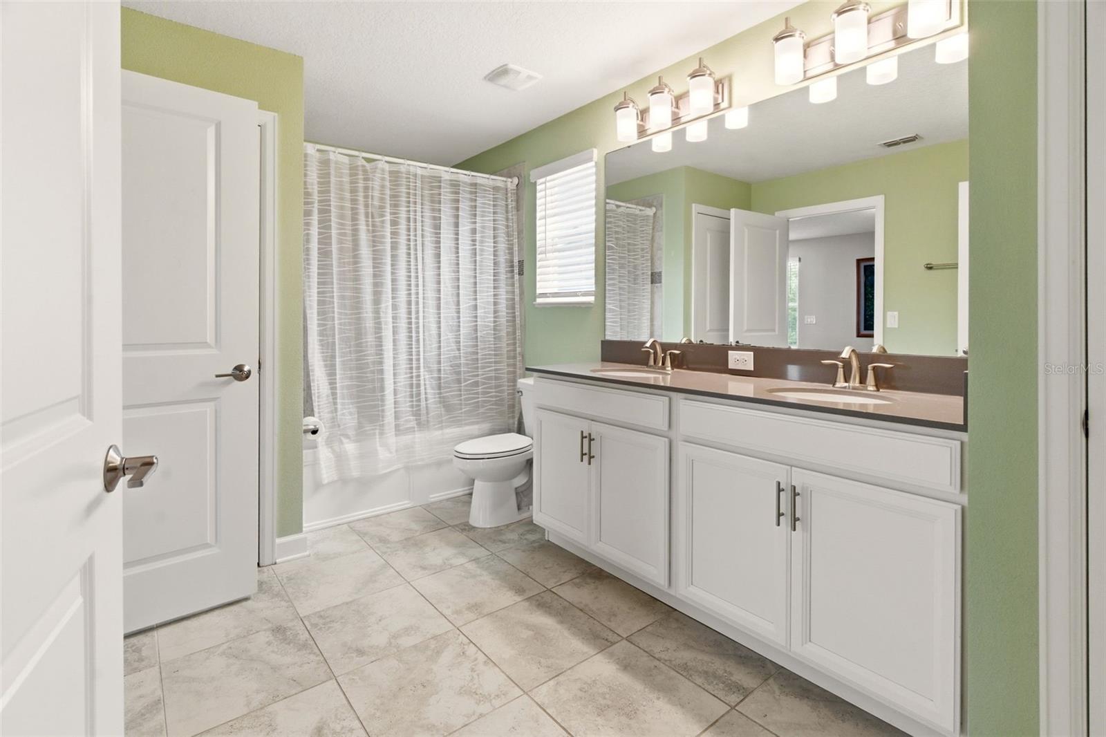 11932 HOMETOWN PL, ORLANDO, FL, 32832