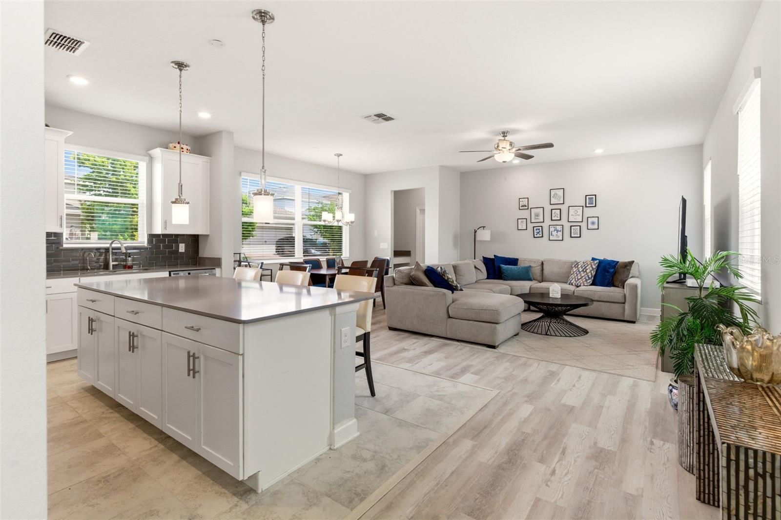 11932 HOMETOWN PL, ORLANDO, FL, 32832