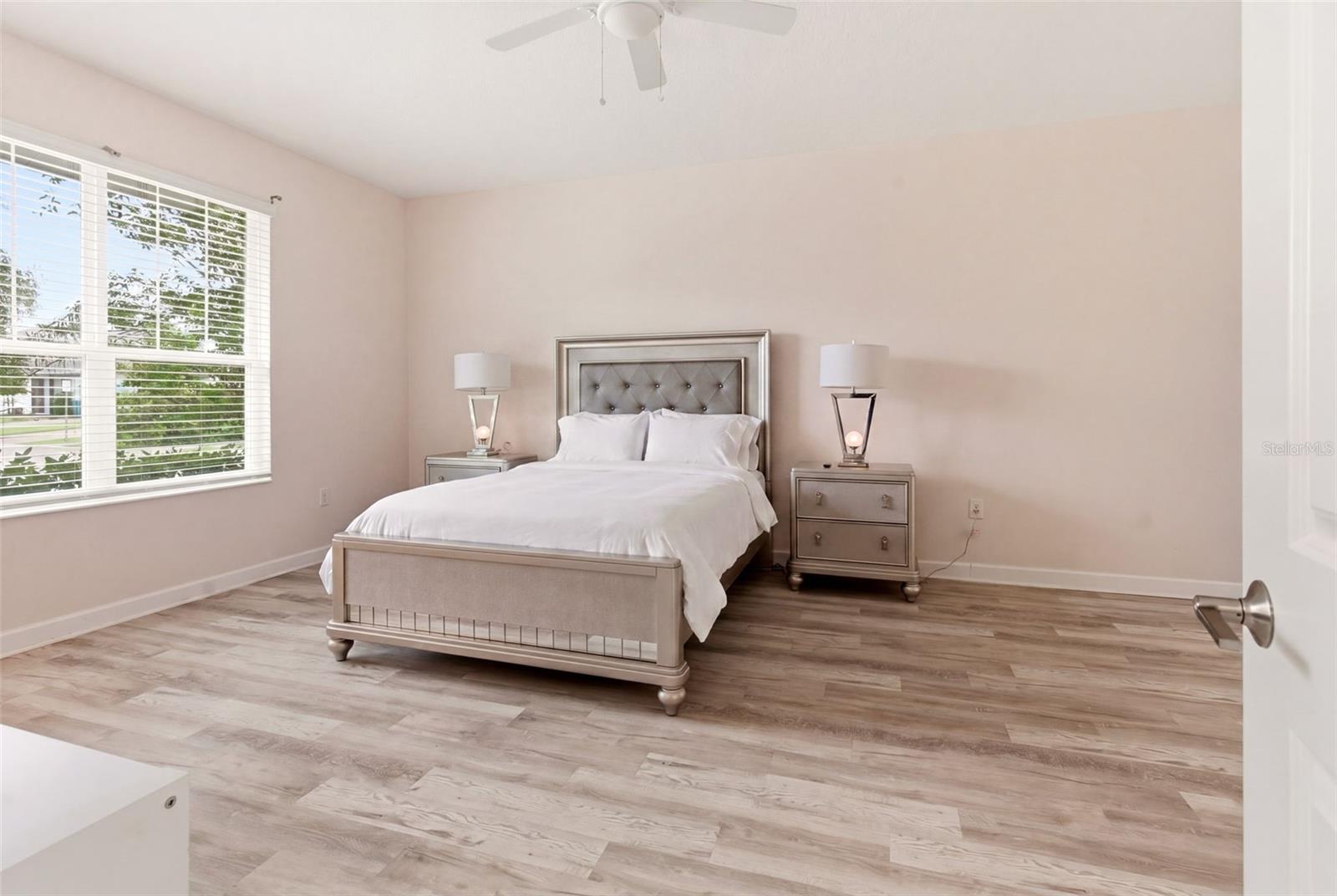 11932 HOMETOWN PL, ORLANDO, FL, 32832