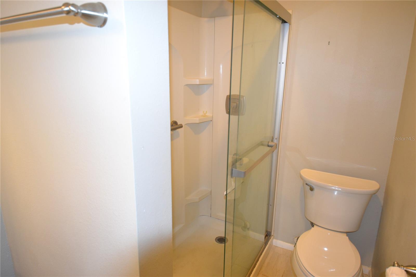 329 MOORINGS COVE DR, TARPON SPRINGS, FL, 34689