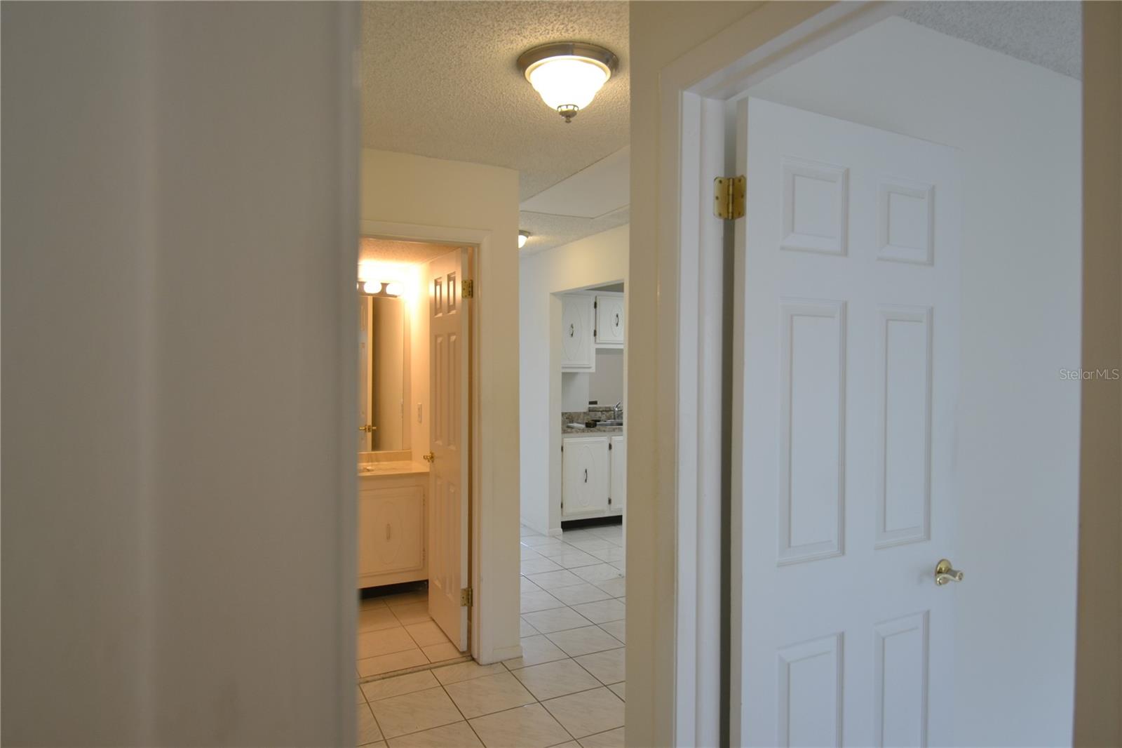 329 MOORINGS COVE DR, TARPON SPRINGS, FL, 34689