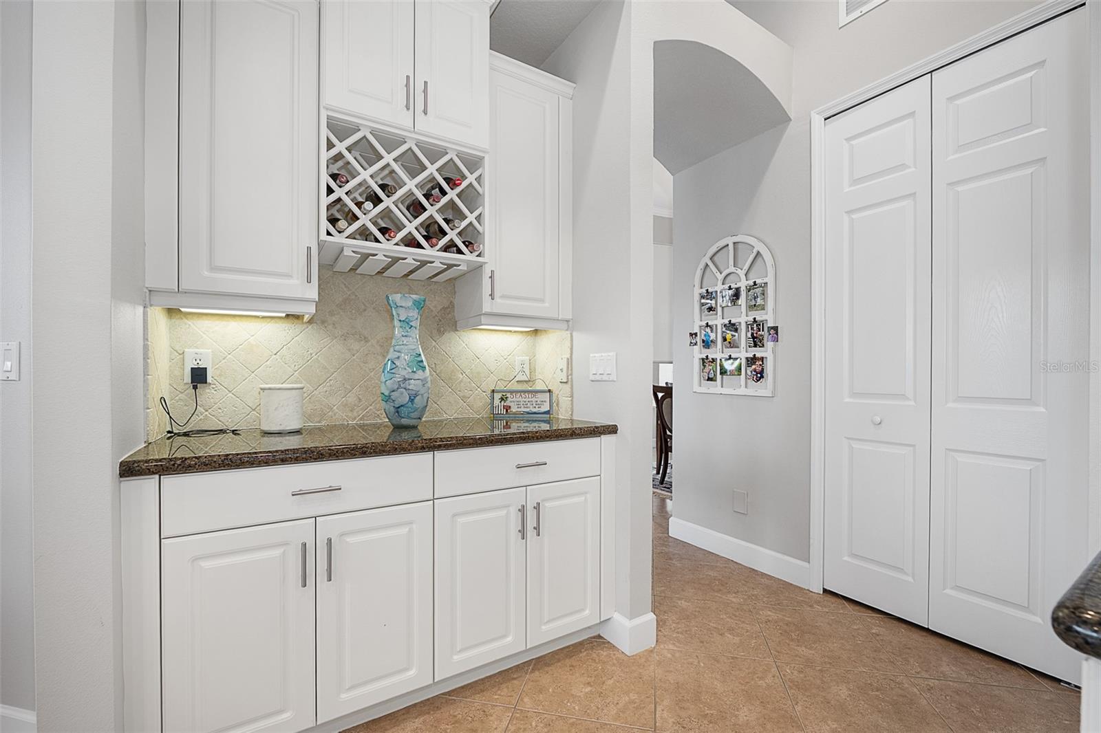 814 WESTLAKE DR, ORMOND BEACH, FL, 32174