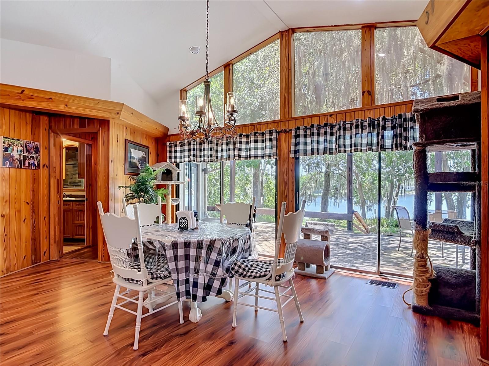 43809 SUNSET DR, PAISLEY, FL, 32767