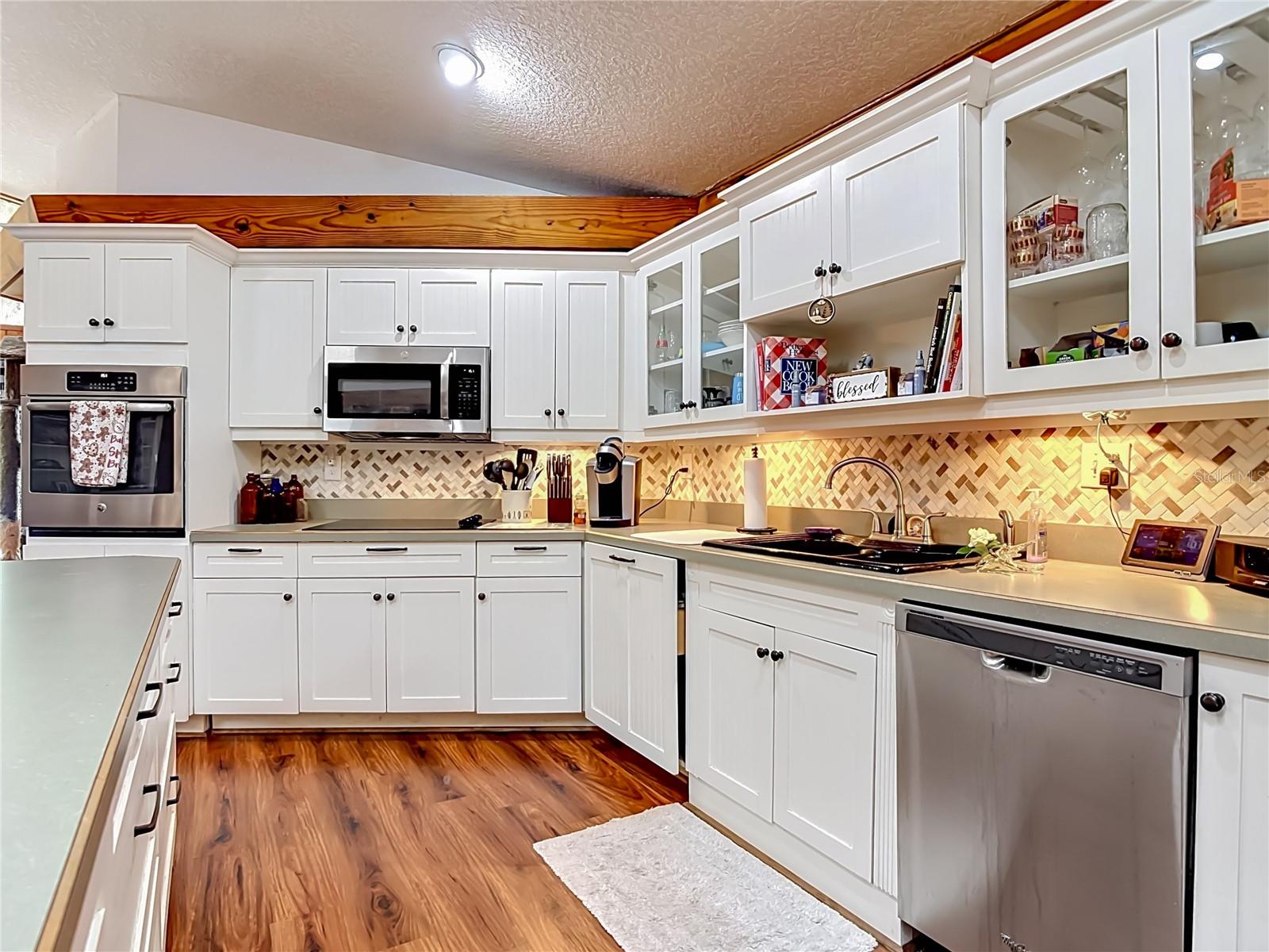 43809 SUNSET DR, PAISLEY, FL, 32767