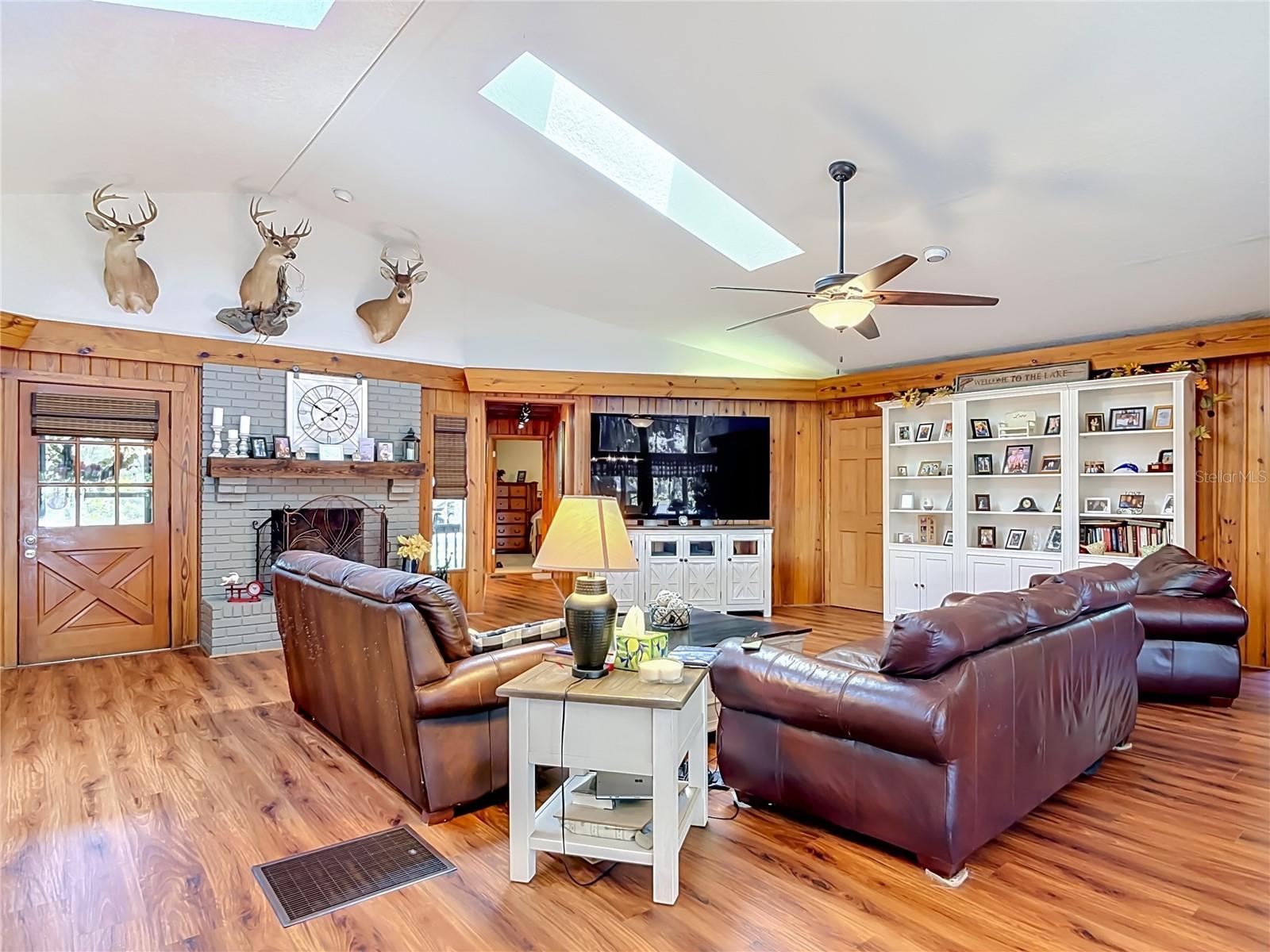 43809 SUNSET DR, PAISLEY, FL, 32767